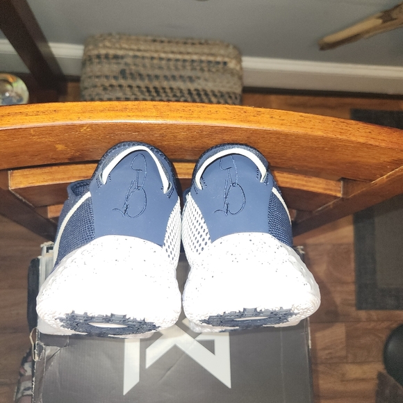 Nike PG 4 TB College navy & white mens size 13 fits like a size 12 - Picture 7 of 12